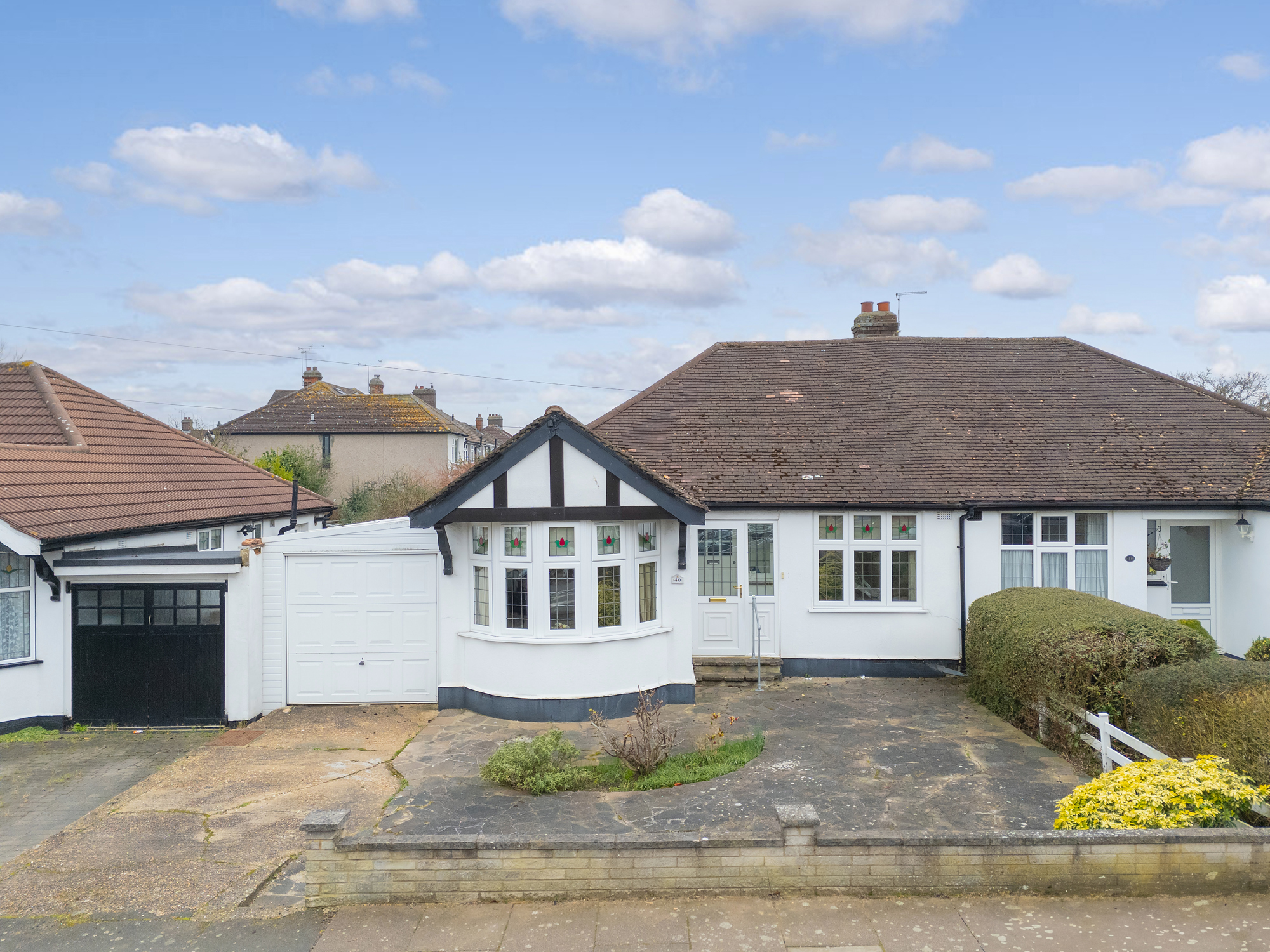 40 Berkeley Avenue, Clayhall, London, IG5 0UN