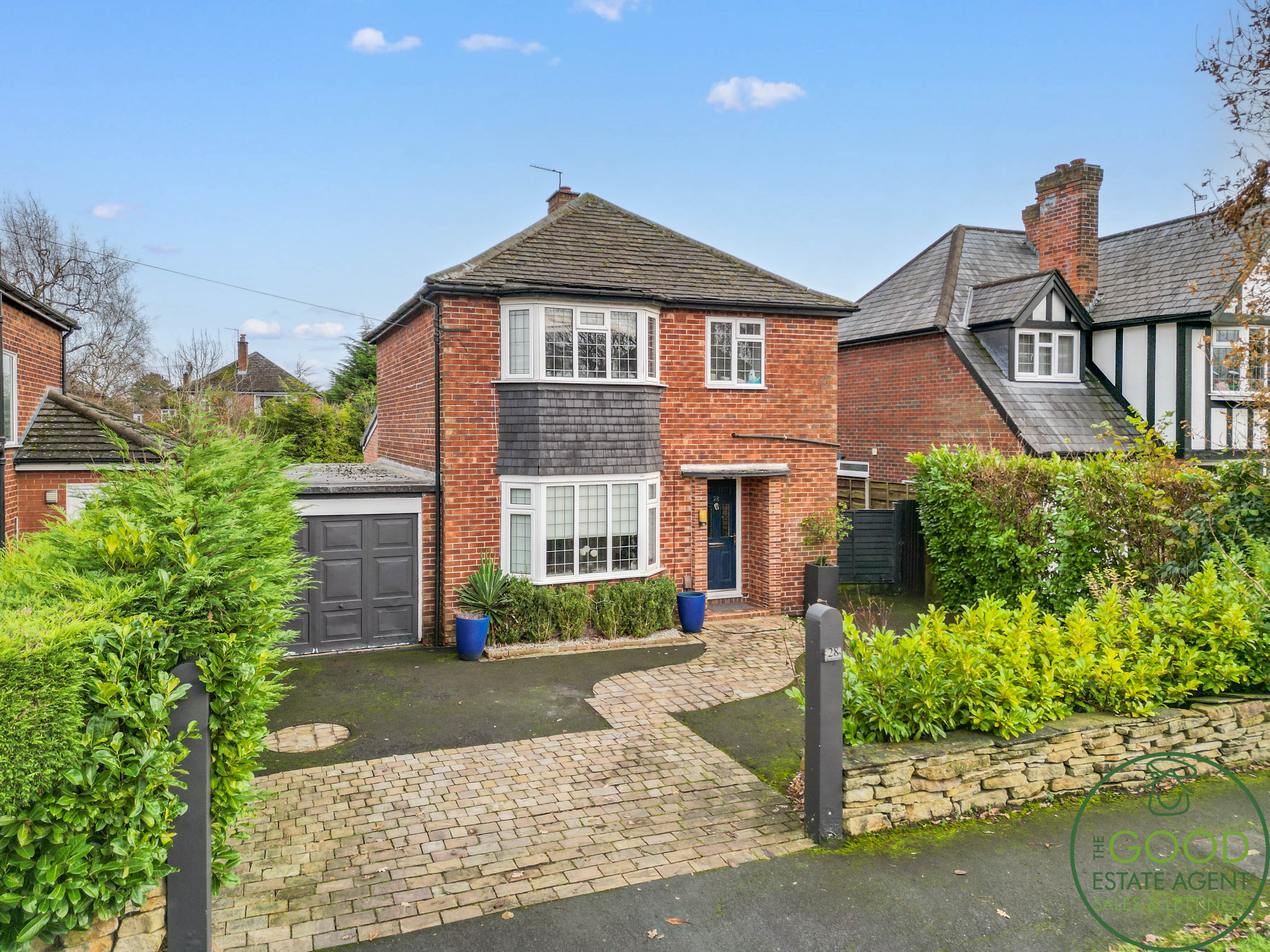 28 Grangeway, Handforth, Wilmslow, Cheshire, SK9 3HZ