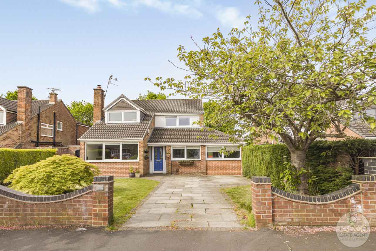 Oakdale Drive Heald Green, Cheadle, Stockport SK8 3SJ