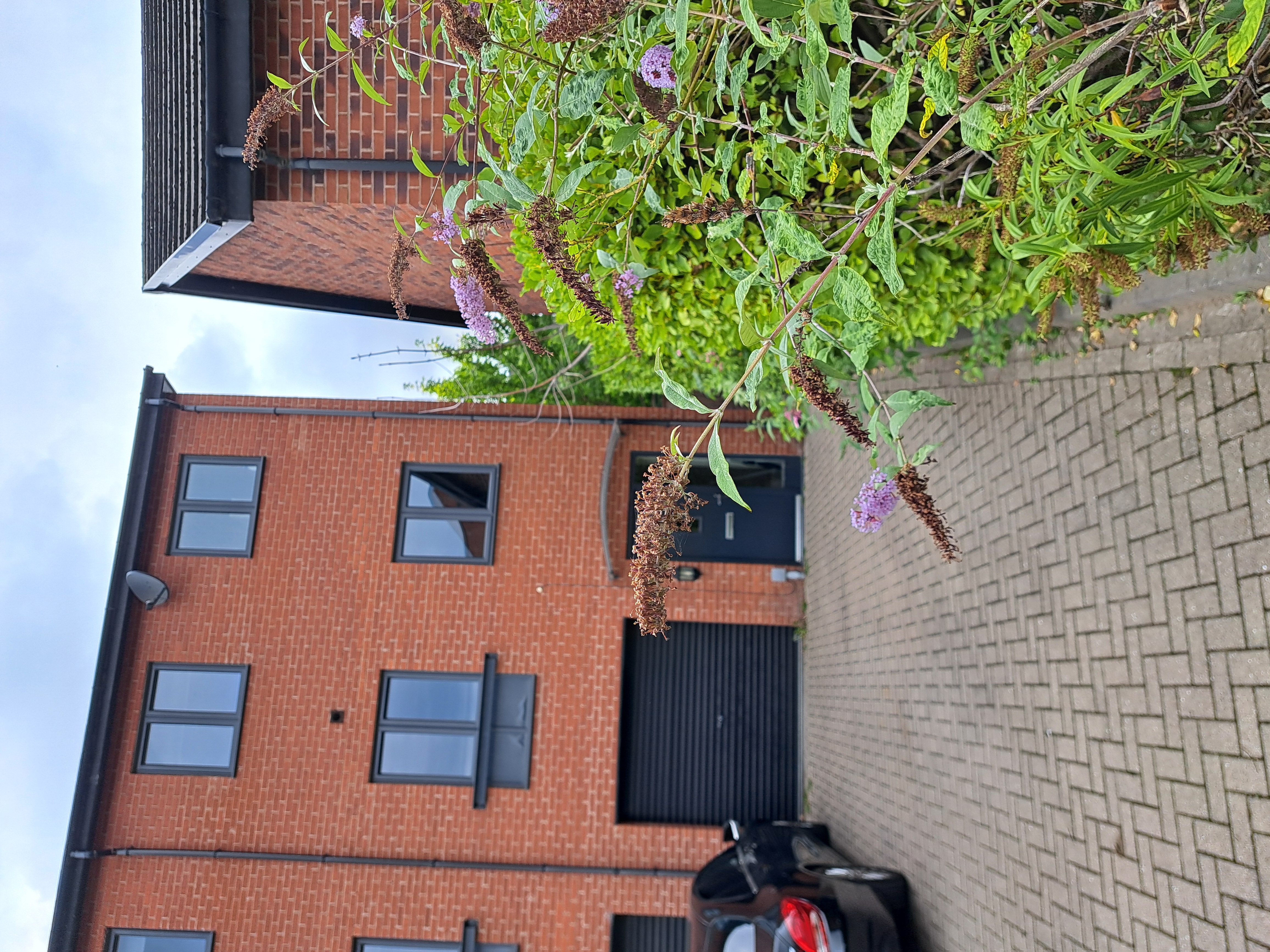 Cable Place, Leeds LS10 1GE