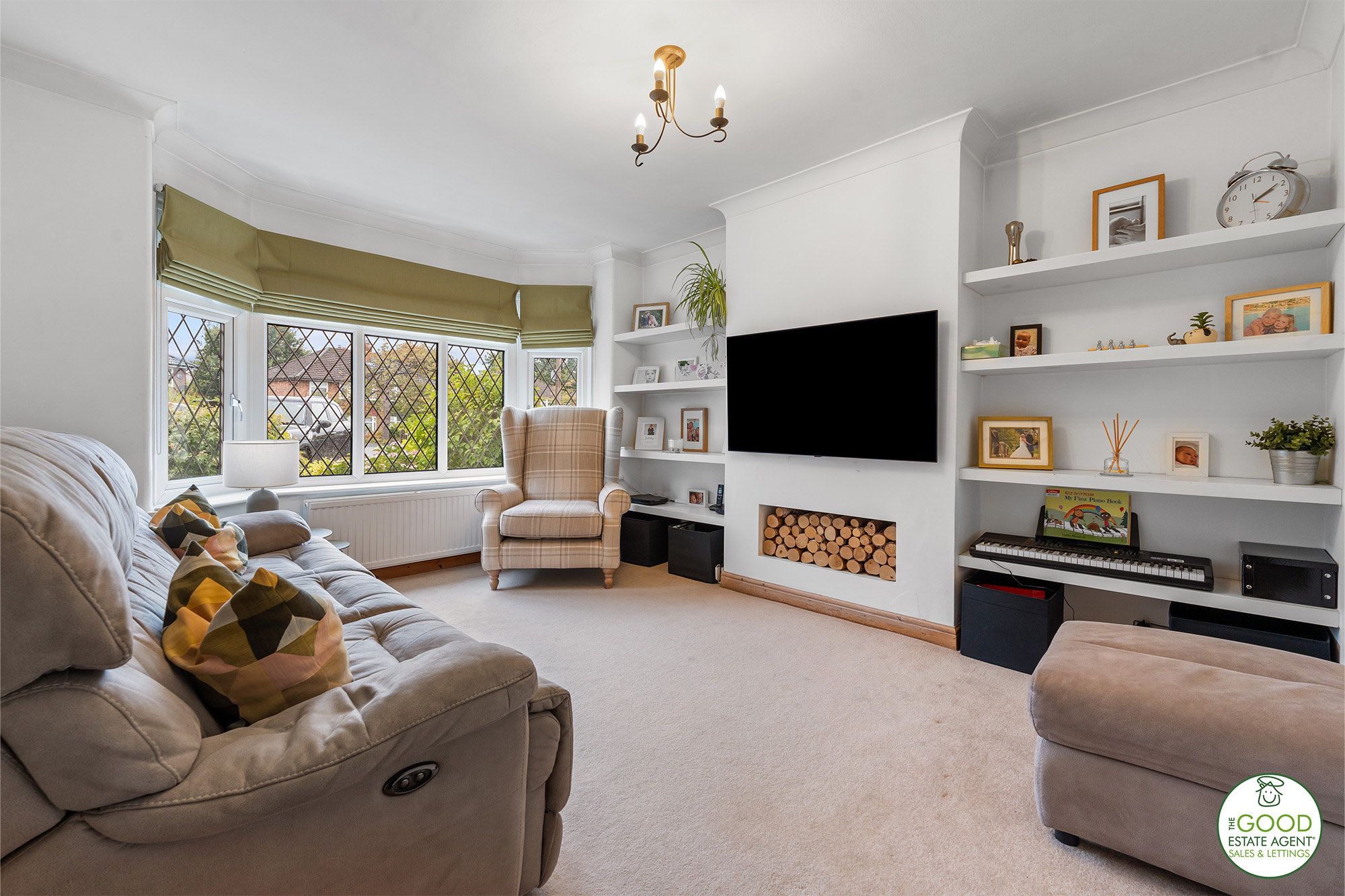 43 St. Austell Drive, Heald Green, Cheadle, Cheshire, SK8 3EF