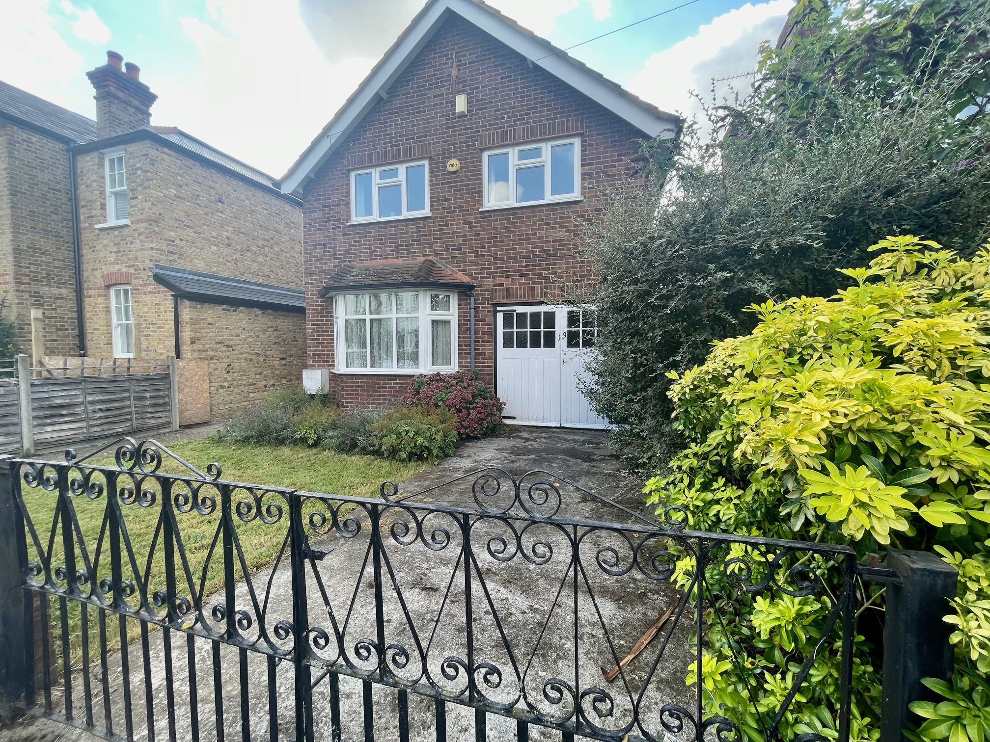 Rooksmead Road, Sunbury on Thames, Middlesex TW16 6PD
