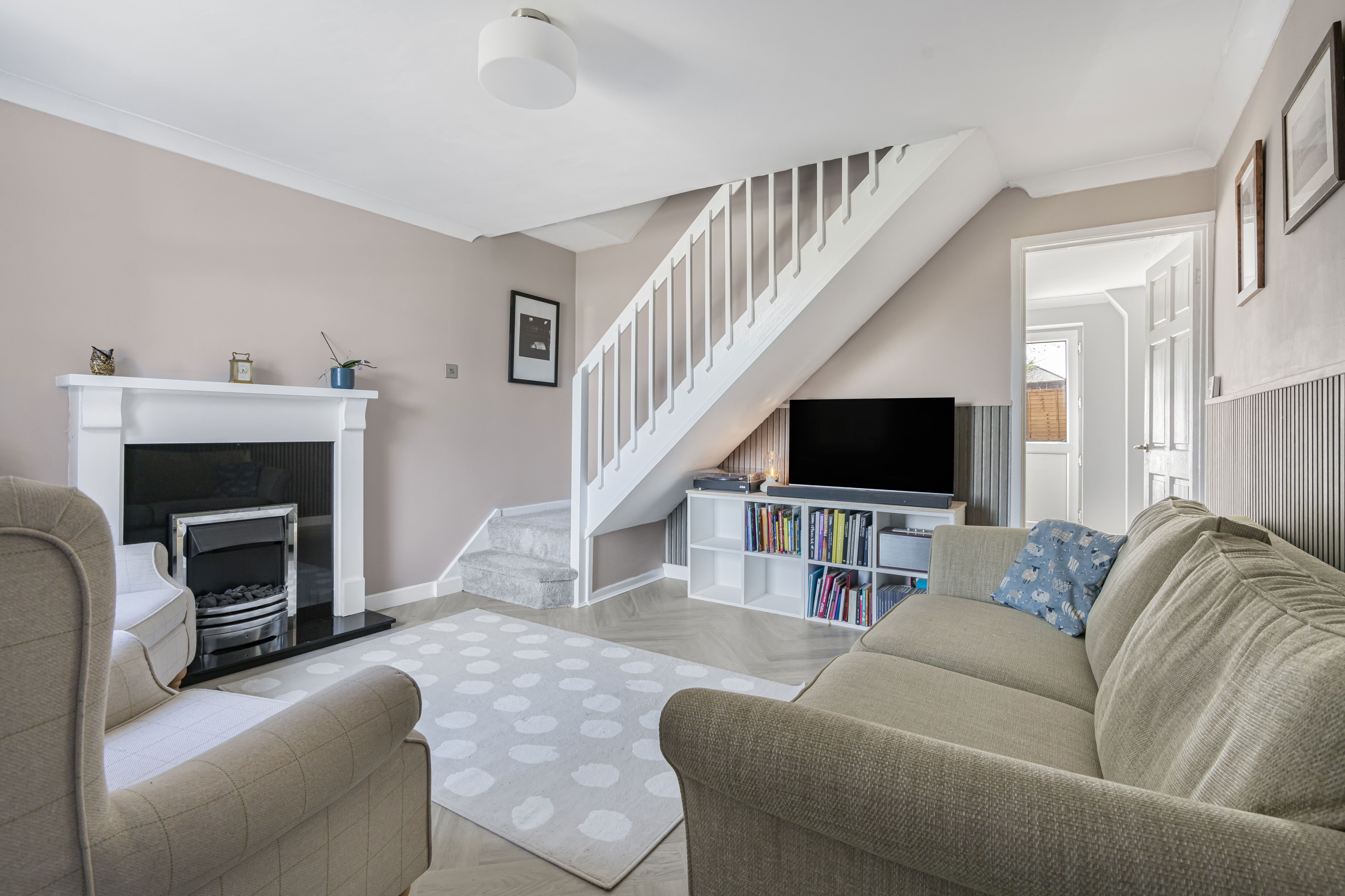 56 Tarn Mount, Macclesfield, Cheshire, SK11 7XX