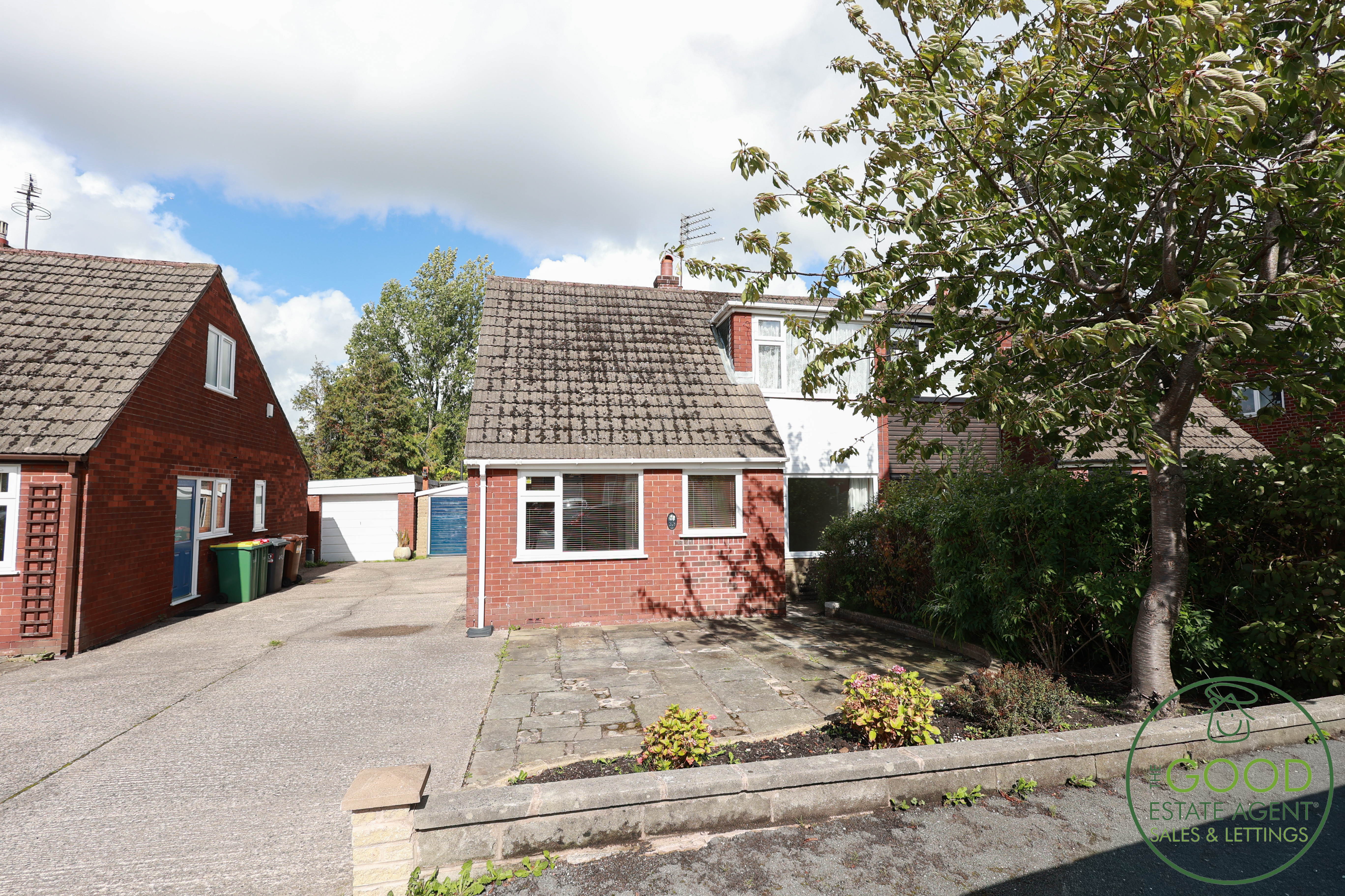 West Park Avenue Ashton-on-Ribble, Preston PR2 1SX