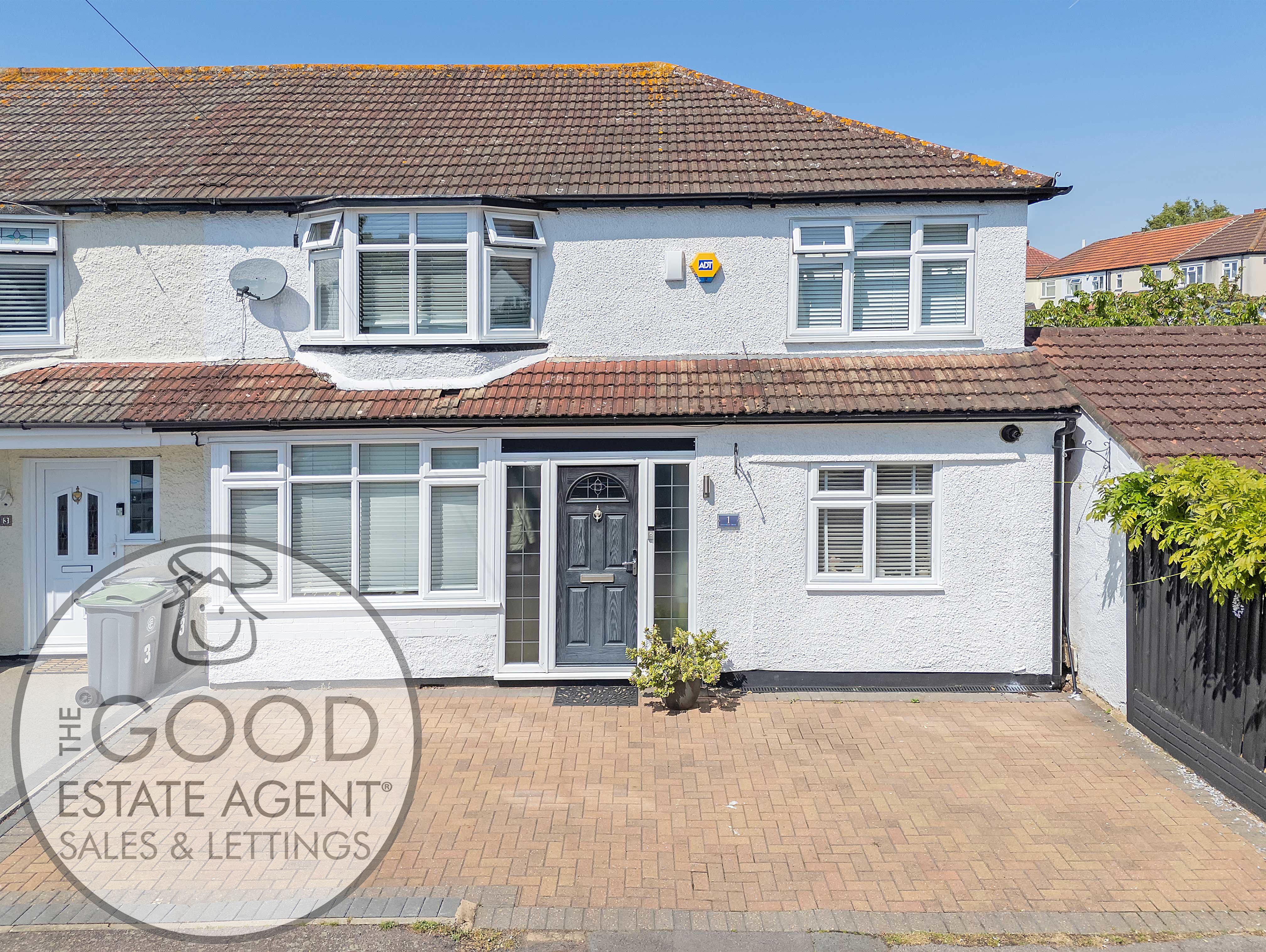 1 Southern Drive, Loughton, IG10 3BU