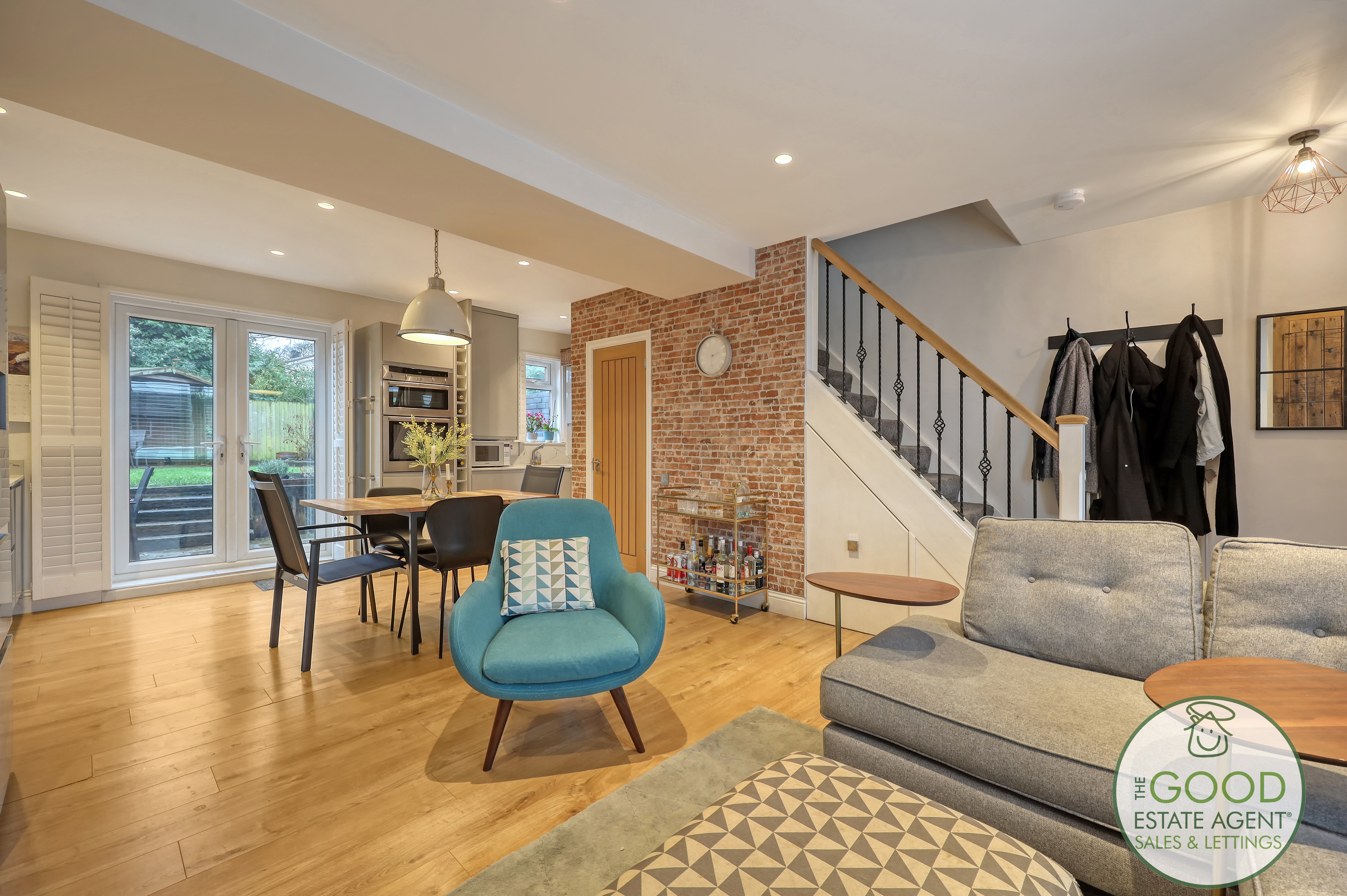 Whitehills Road, Loughton IG10 1TU