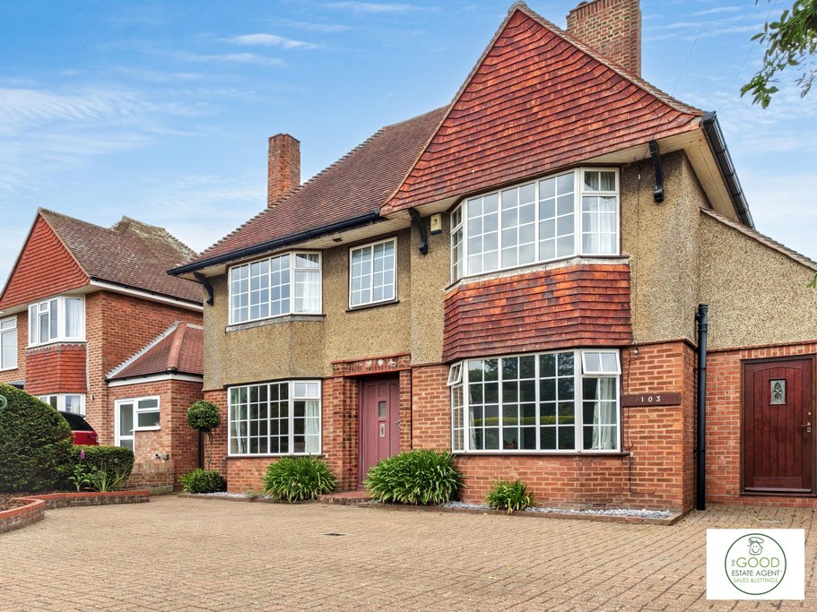 Corton Road, Lowestoft, NR32 4PW