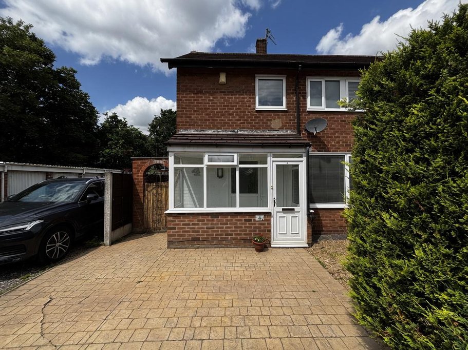 Harefield Road Handforth , Wilmslow, Cheshire SK9 3RH