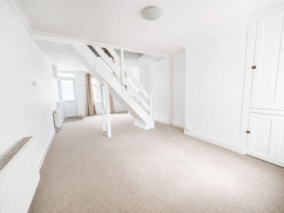 Clarendon Street, Dover, Kent CT17 9RB