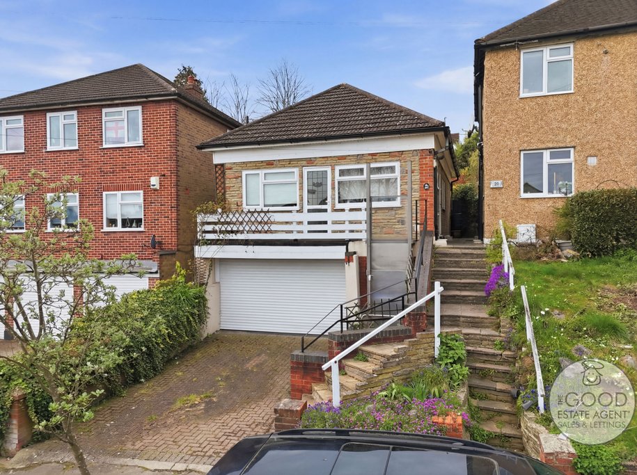High Beech Road, Loughton, IG10 4BL