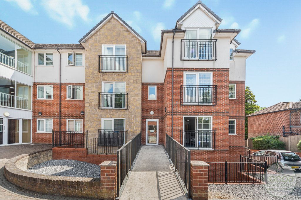 Hollyhedge Heights, Wythenshawe, Manchester, M224EE