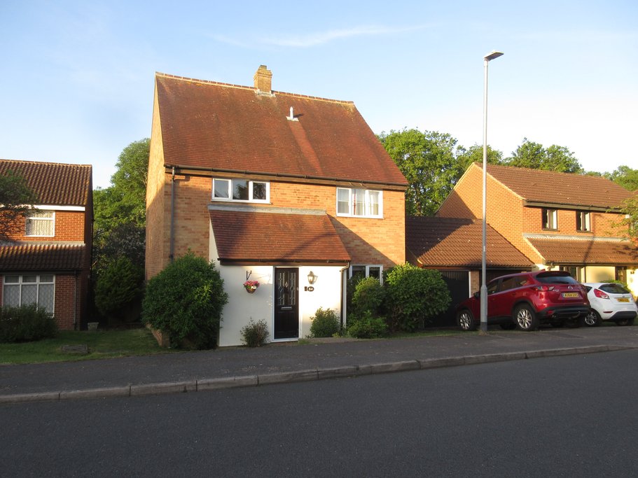 The Lindens, Loughton, IG10 3HT