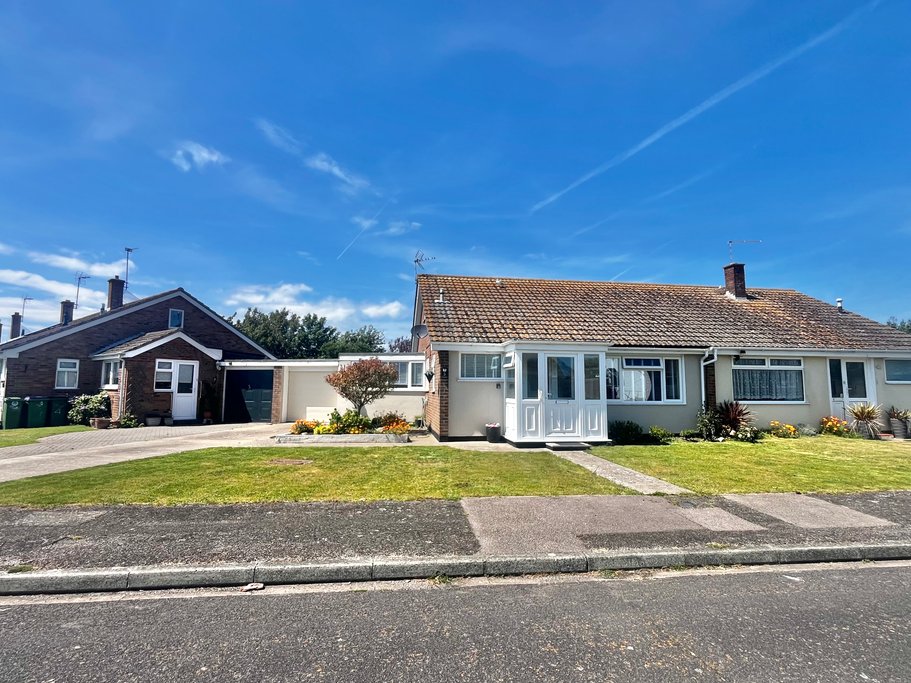 5, Brookside , Dymchurch, Kent. TN29 0QQ