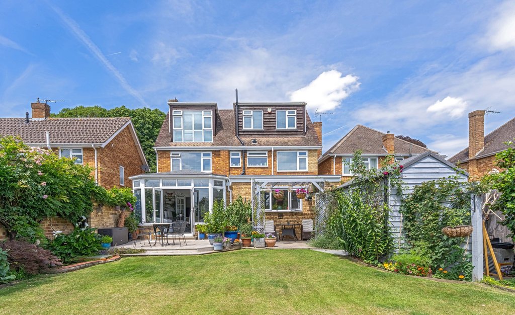 Bramwell Close, Lower Sunbury, TW16