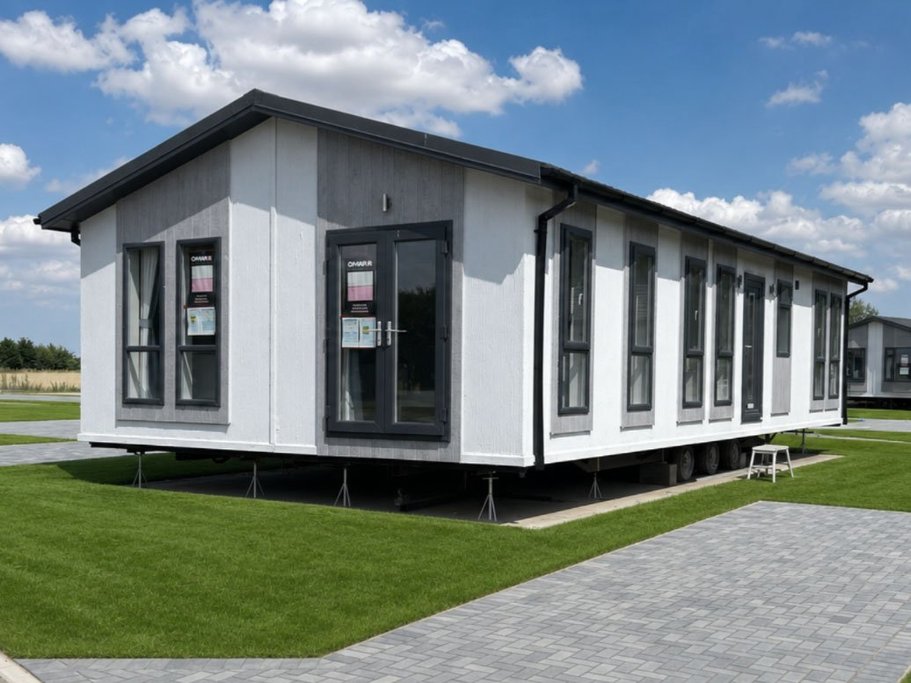 Omar Newmarket, Hull Road, Woodmansey, East Yorkshire, HU17 0TH