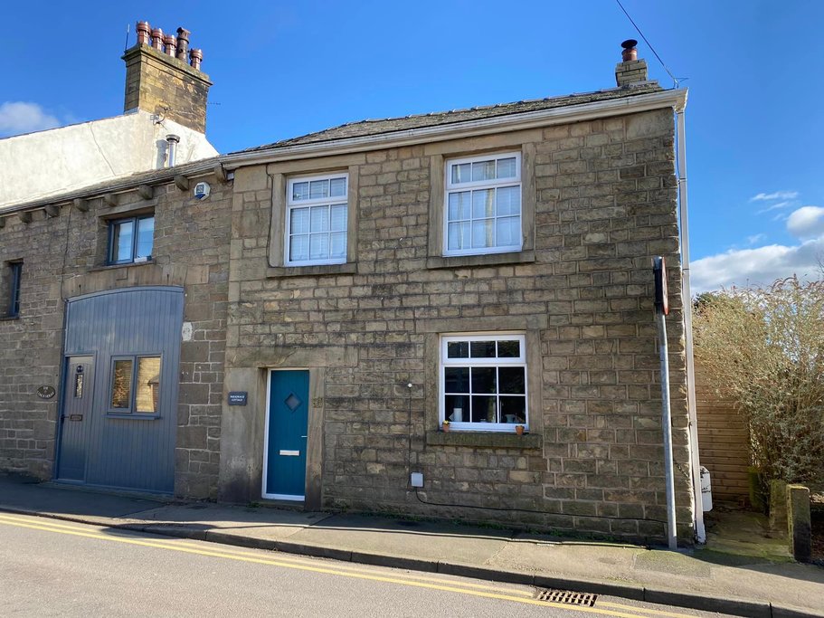 Fell Brow, Preston, PR3 3RY