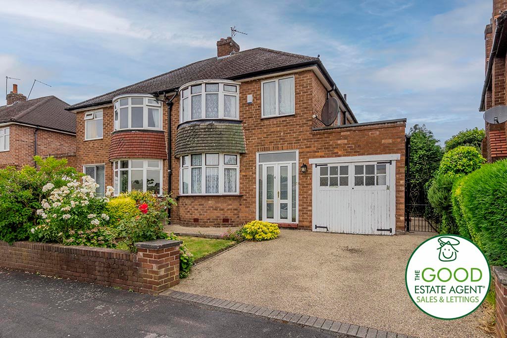 Ullswater Road Handforth, Wilmslow, Cheshire SK9 3NQ