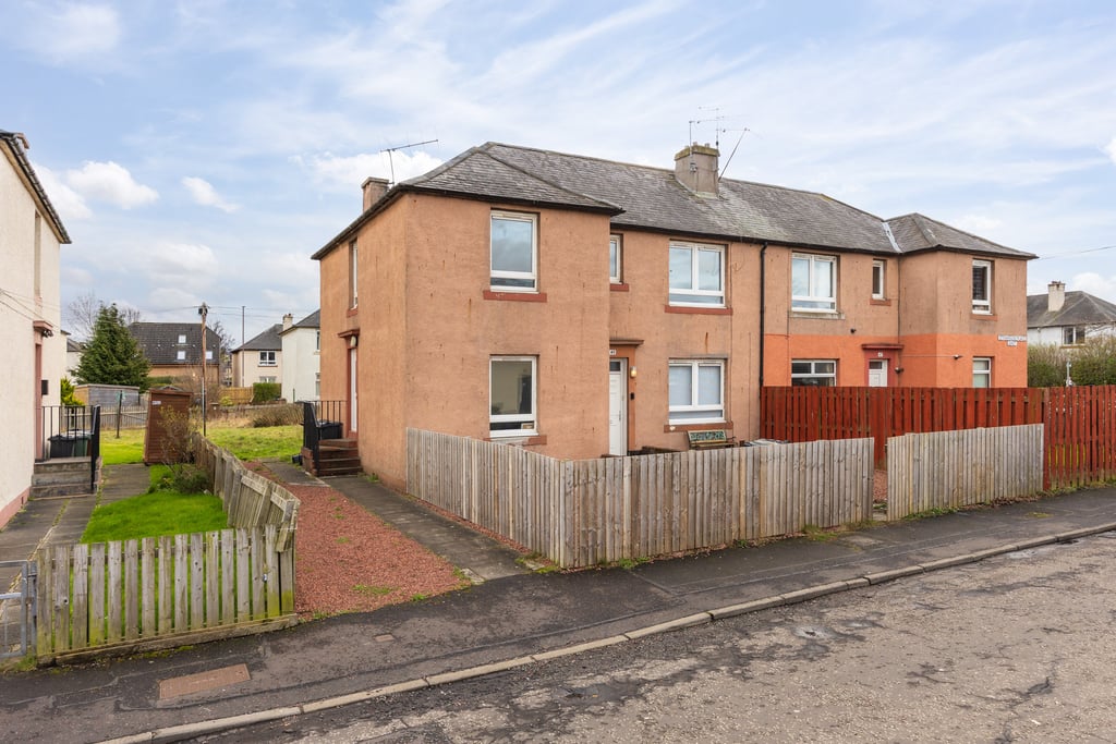 Stenhouse Place East, Edinburgh EH11 3DQ