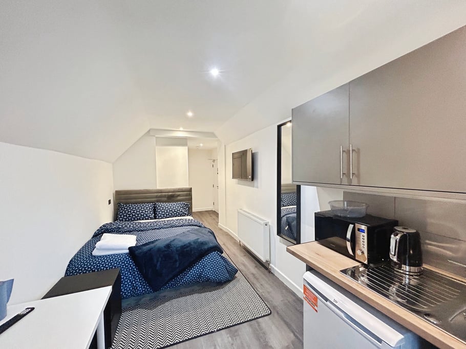 Room 3 - 154 Canterbury Road, Folkestone CT19 5PQ