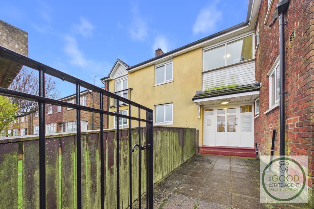 Earlston Street Sunderland, Sunderland SR5 2QS