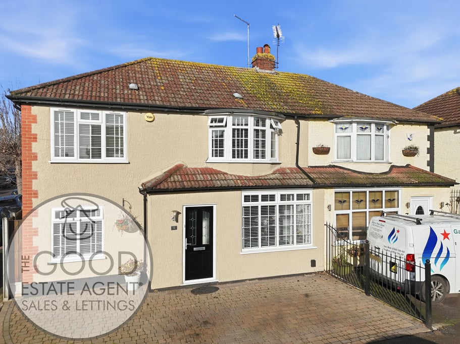 Southern Drive, Loughton IG10 3BU United Kingdom