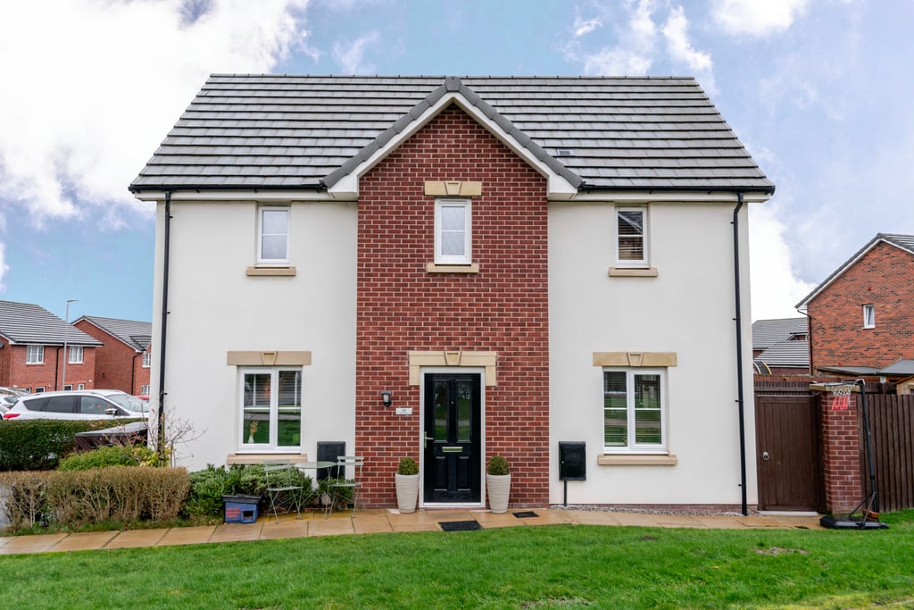 Harebell Drive West Heath, Congleton, Cheshire CW12 4FA