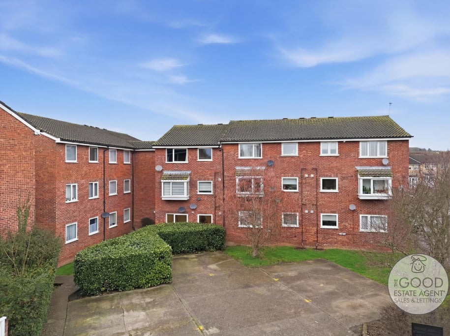 Swanshope, Loughton IG10 2NB
