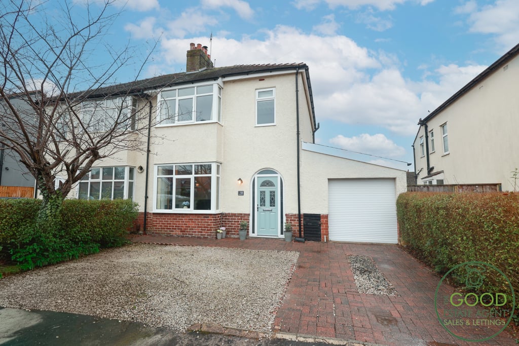 Woodlands Drive Fulwood, Preston PR2 9SQ
