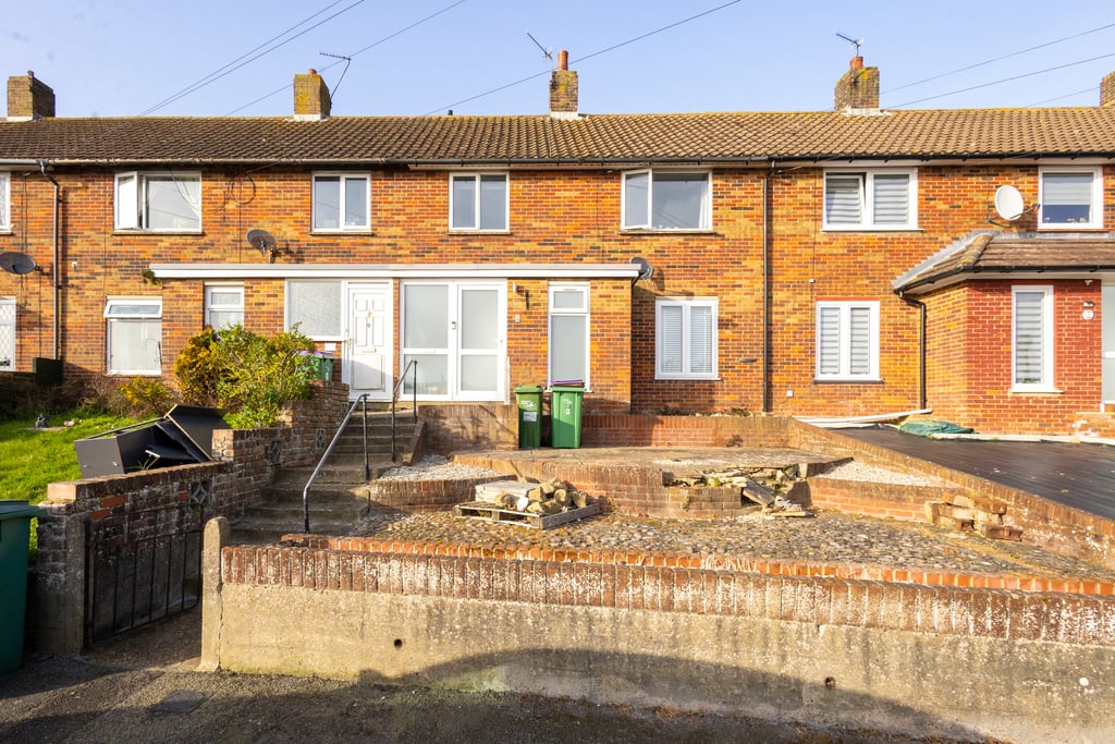 Plimsoll Avenue, Folkestone CT19 6LJ